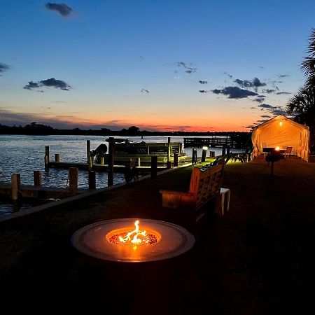 Waterway Inn Cedar Point Екстер'єр фото