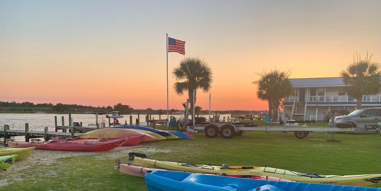 Waterway Inn Cedar Point Екстер'єр фото