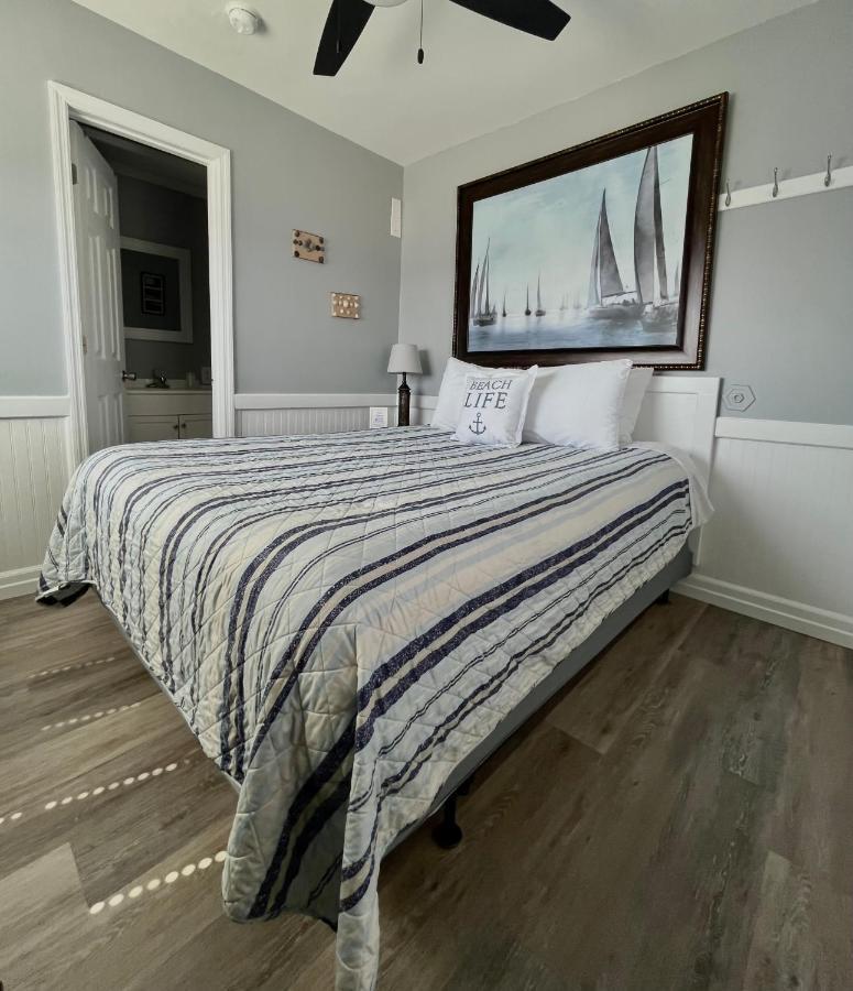 Waterway Inn Cedar Point Екстер'єр фото